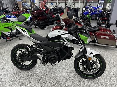 BOATZON | Kawasaki Z e1 ABS 2024