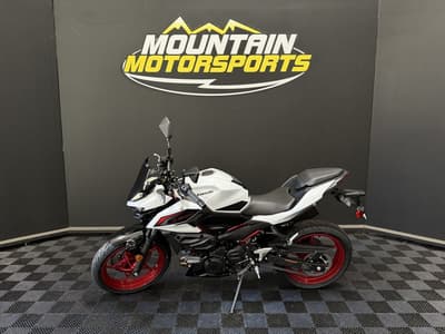 BOATZON | Kawasaki Z500 SE ABS 2026 BOATZON | Kawasaki Z500 SE ABS 2026