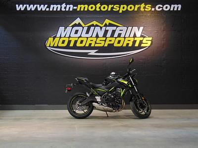 BOATZON | Kawasaki Z650 Metallic Spark Black 2020