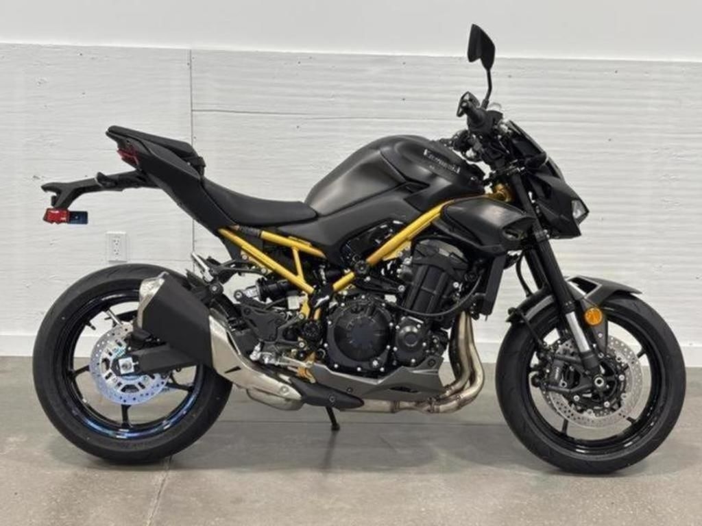 2026 Kawasaki Z900 ABS - Sold Boat