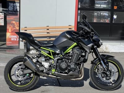 BOATZON | Kawasaki Z900 ABS Metallic Graphite GrayMetallic Spark Black 2020 BOATZON | Kawasaki Z900 ABS Metallic Graphite GrayMetallic Spark Black 2020