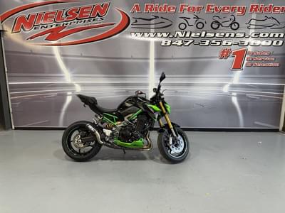 BOATZON | Kawasaki Z900 SE ABS 2024 BOATZON | Kawasaki Z900 SE ABS 2024