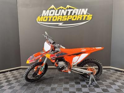 BOATZON | KTM 450 SXF Factory Edition 2025