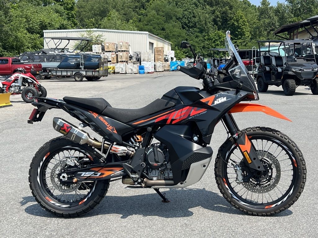 2024 KTM 790 Adventure - Sold Boat
