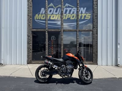 BOATZON | KTM 890 Duke R 2022