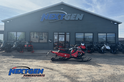 BOATZON | Polaris 650 INDY VR1 129  INDY Red  Gloss Black  White Lightning 2022