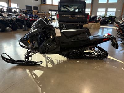 BOATZON | Polaris 9R Indy XCR 136 2025