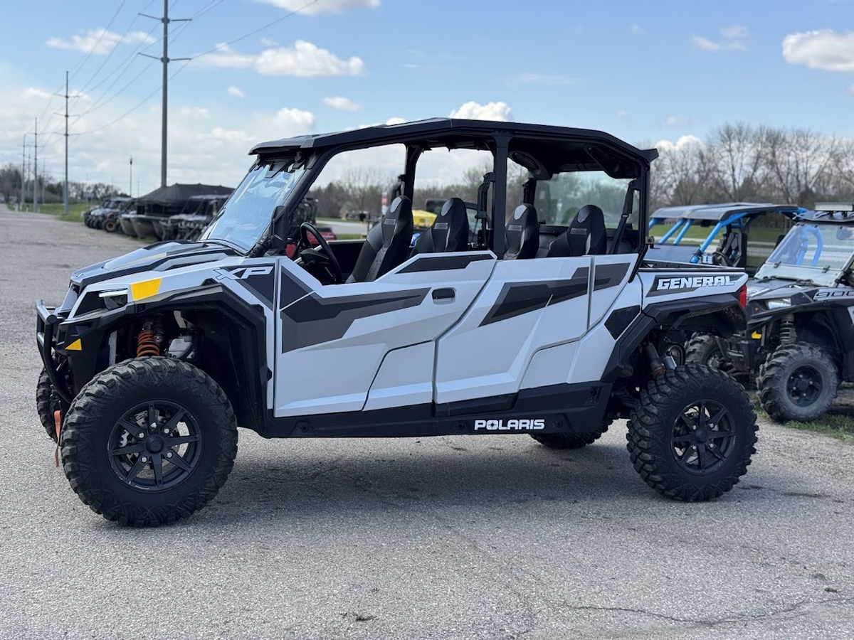 2022 Polaris Polaris GENERAL XP 4 1000 Deluxe w Ride Command 2022 - Sold Boat