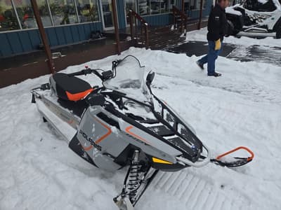 BOATZON | Polaris® 550 Indy Sport 121 2023