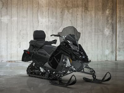 BOATZON | Polaris® 650 INDY Adventure 137 135 Gloss Black 2027