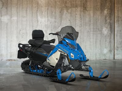 BOATZON | Polaris® 650 Voyageur Adventure Ultimate 155 16 Matte Silver Quartz  Velocity Blu 2027