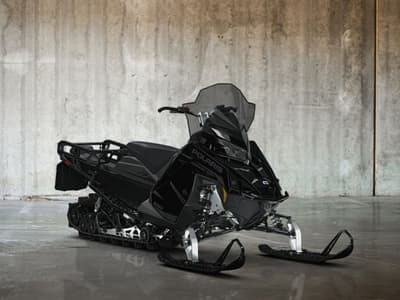 BOATZON | Polaris® 650 Voyaguer Nordic Pro Gloss Black 2027 BOATZON | Polaris® 650 Voyaguer Nordic Pro Gloss Black 2027