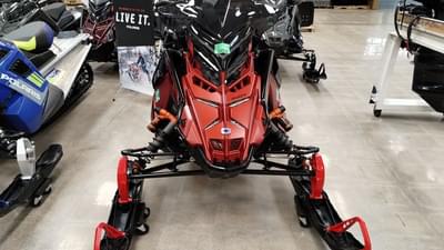 BOATZON | Polaris® 850 INDY VR1 137 Dynamix Matte Marmalade Orange  Gloss Black  Indy Red 2025