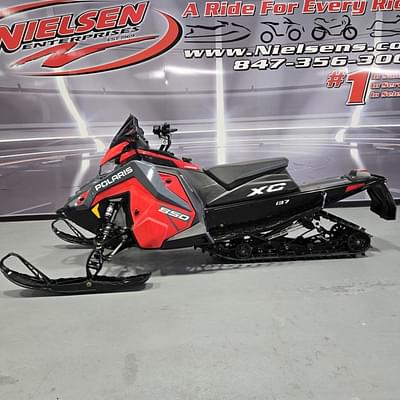 BOATZON | Polaris® 850 Indy XC 137 Indy Red 2024