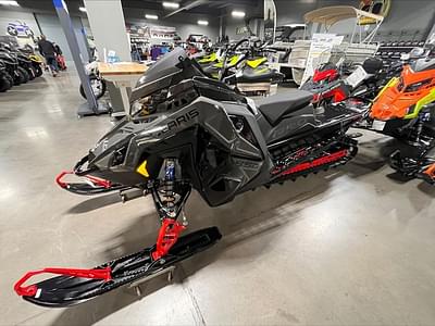 BOATZON | Polaris® 850 PRO RMK Slash 155 Gloss Black 2024