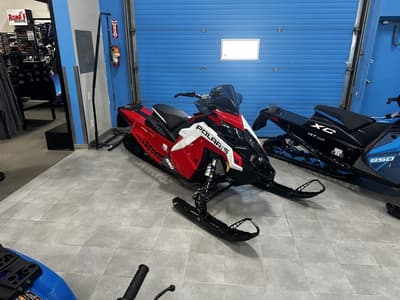 BOATZON | Polaris® 850 Switchback Assault 144 2021