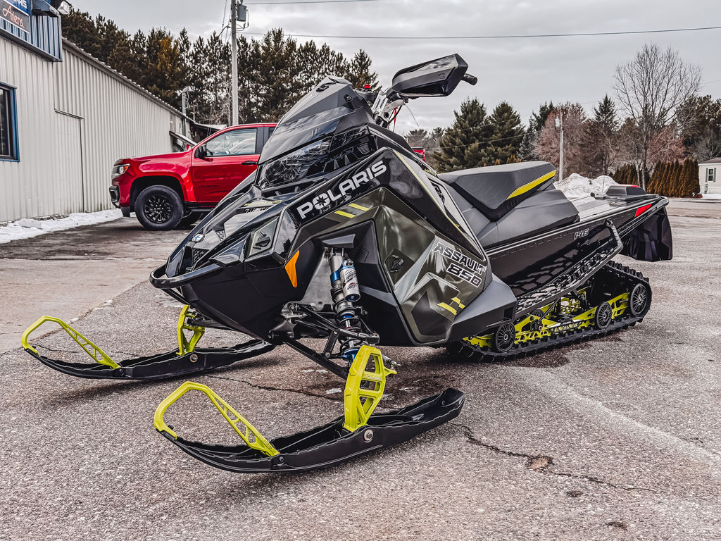 2026 Polaris® 850 Switchback Assault 146  Race IFS Premium Sagebrush Green Met  Black - Sold Boat