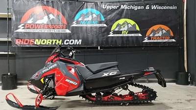 BOATZON | Polaris® 850 Switchback XC 146 Indy Red 2024