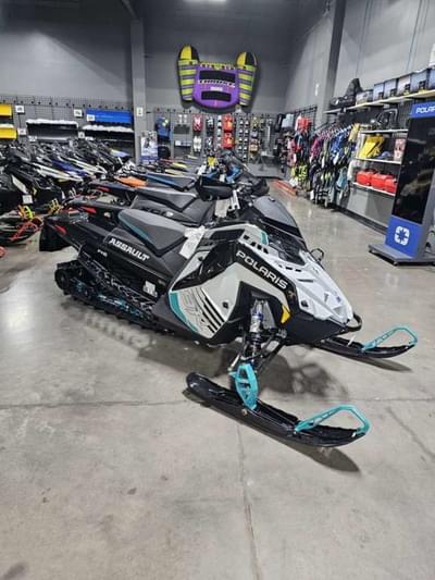 BOATZON | Polaris® 9R Switchback Assault 146 Ghost White Metallic  Gloss Black  Radiant Gree 2025