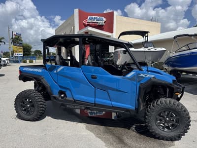 BOATZON | Polaris® General XP 4 1000 Ultimate 2026 BOATZON | Polaris® General XP 4 1000 Ultimate 2026