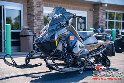 BOATZON | Polaris® INDY VR1 137 650 2025