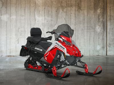 BOATZON | Polaris® ProStar S4 INDY Adventure 137 Indy Red  White Lightning  Gloss Black 2027