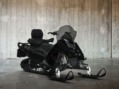 BOATZON | Polaris® ProStar S4 Voyageur Adventure 155 Gloss Black 2027