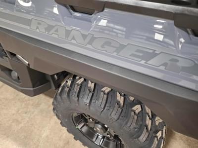BOATZON | Polaris® Ranger Crew XP 1000 Premium 2026