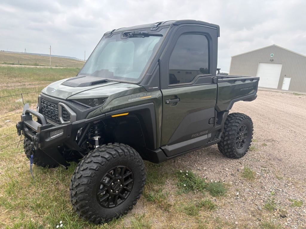 New Polaris® Ranger XD 1500 Northstar Mountaineer Edition 2026 for