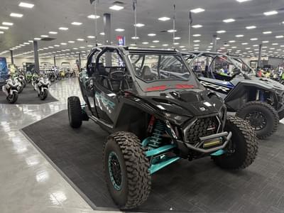 BOATZON | Polaris® RZR PRO R 4 ULT  BLACK CRYSTAL  RAD GREEN Ultimate 2025