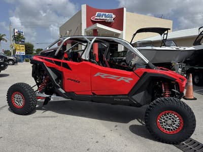BOATZON | Polaris® RZR Pro R 4 Ultimate 2026