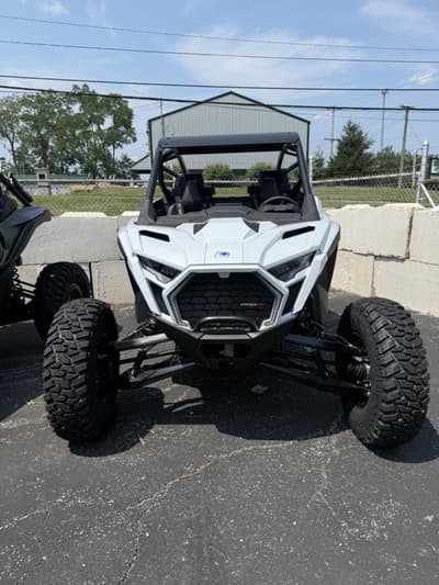 BOATZON | Polaris® RZR Pro R Ultimate 2026