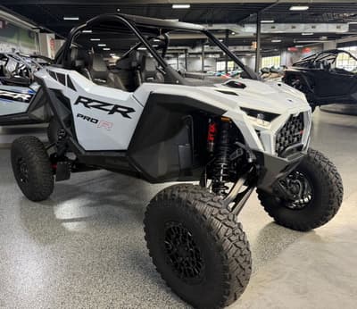 BOATZON | Polaris® RZR PRO R ULTIMATE WHITE CRYSTAL 2026 BOATZON | Polaris® RZR PRO R ULTIMATE WHITE CRYSTAL 2026