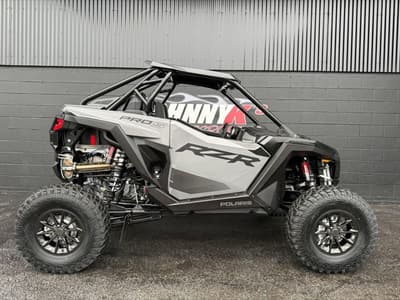 BOATZON | Polaris® RZR Pro S Ultimate 2026