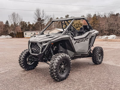 BOATZON | Polaris® RZR PRO XP ULTIMATE  DEMO 2026