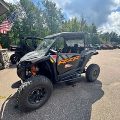 BOATZON | Polaris® RZR XP 1000 PREMIUM M TITANIUM O BLACK 2024 BOATZON | Polaris® RZR XP 1000 PREMIUM M TITANIUM O BLACK 2024