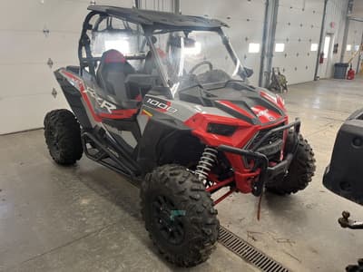 BOATZON | Polaris® RZR XP 1000 PREMIUM RCR   INDY RED Premium 2022