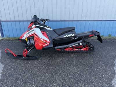 BOATZON | Polaris® S27TDV6RS 2027 BOATZON | Polaris® S27TDV6RS 2027