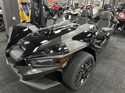 BOATZON | Polaris® SLINGSHOT SL AUTODRIVE  AutoDrive 2025