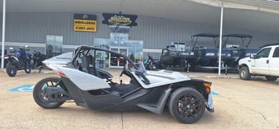 BOATZON | Polaris® T22AATGDAA 2022