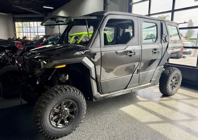 BOATZON | Polaris® XPedition ADV 5 NorthStar 2026