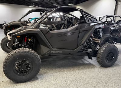 BOATZON | Polaris® Z26RPK2KBJ 2026