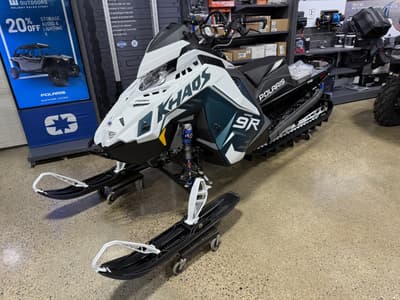 BOATZON | Polaris RMK KHAOS 146 Patriot 9R CASECADE GREEN WHITE LIGHTNING 2026 BOATZON | Polaris RMK KHAOS 146 Patriot 9R CASECADE GREEN WHITE LIGHTNING 2026