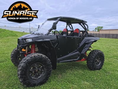 BOATZON | Polaris RZR XP 1000 EPS Ride Command Edition  Black Pearl 2018