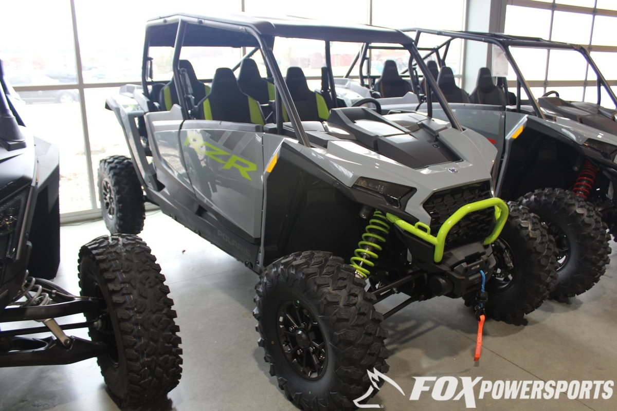 Polaris RZR XP 4 1000 ULTIMATE 2025