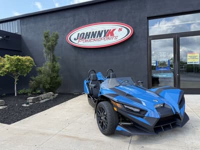 BOATZON | Polaris Slingshot® SL AutoDrive 2026