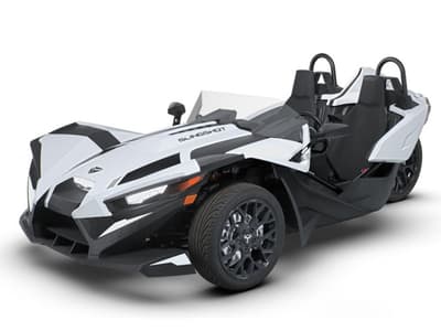 BOATZON | Polaris Slingshot® SL Manual 2026
