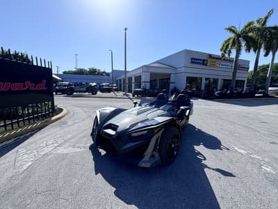 BOATZON | Polaris Slingshot® Slingshot SLR AutoDrive 2025
