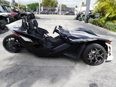 BOATZON | Polaris Slingshot® SLR AutoDrive 2026