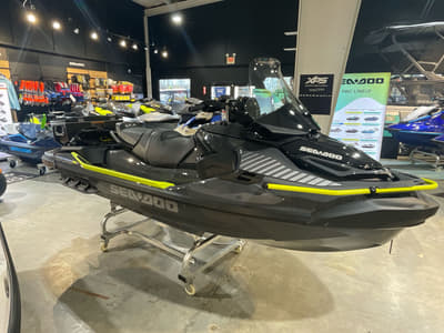 BOATZON | Sea-Doo Explorer Pro 230 2026